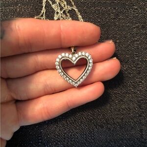 Elegant Gold Heart Pendant Necklace